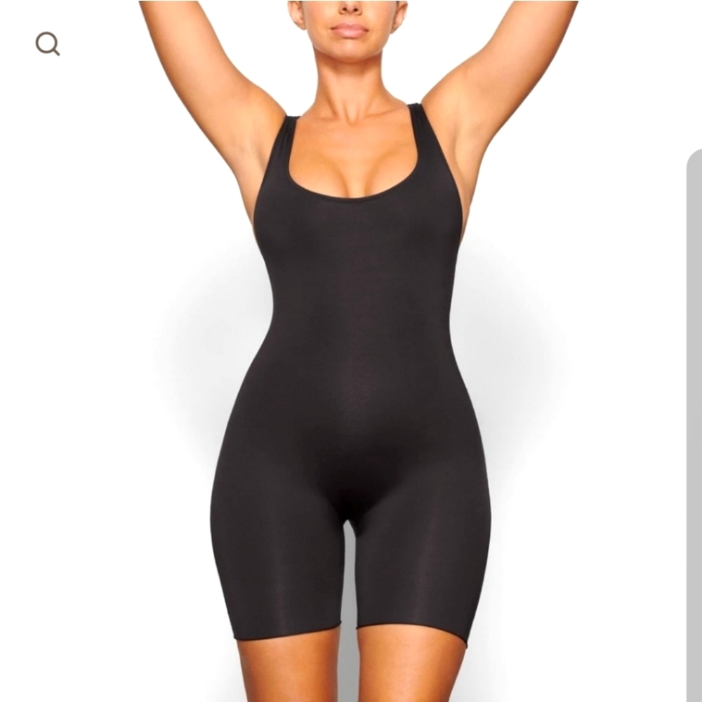 SKIMS Swim Cycle Suit XXS Onyx - Picture 2 of 3